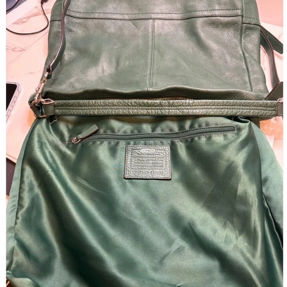 Coach Park Green Pebbled Leather Hobo Crossbody Bag F23293